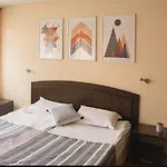 Hotel Meteor Family