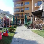 Meteor Family Hotel