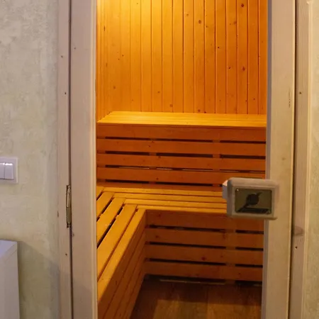 Meteor Family Hotel Tsjepelare